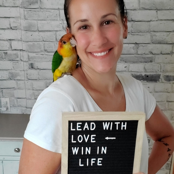 Meet your Posher, Melanie - Picture 3 of 8